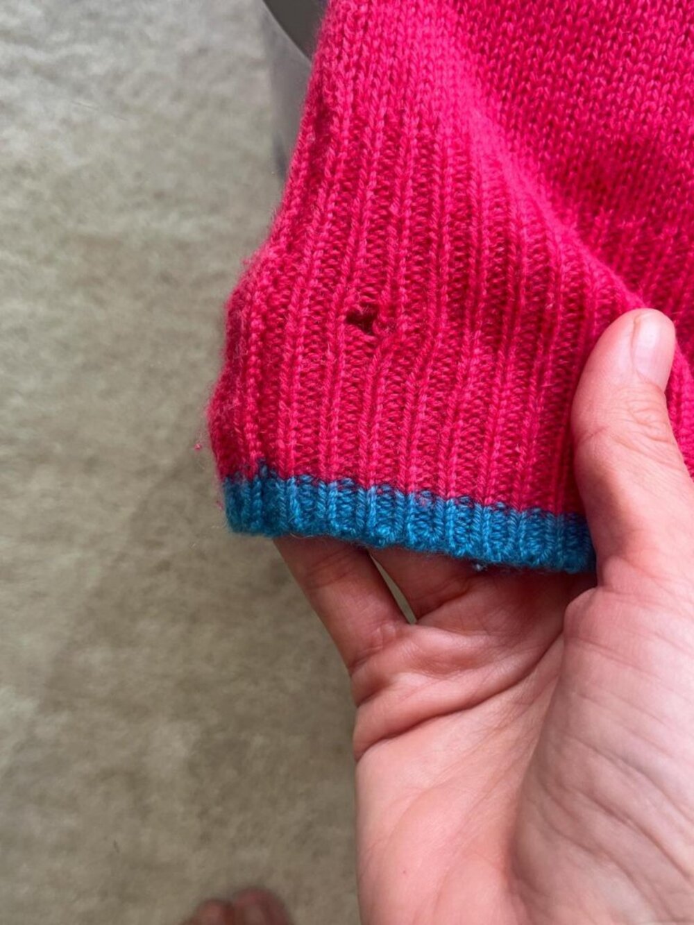 coach hot pink T. rex dinosaur cashmere oversized sweater size L - Picture 3 of 5